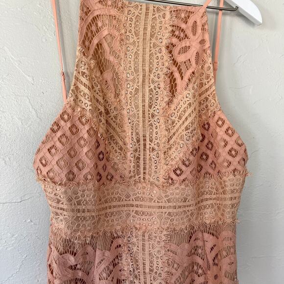 Keepsake the Label Bridges Lace Midi Dress Blush Pink Large - Picture 2 of 6